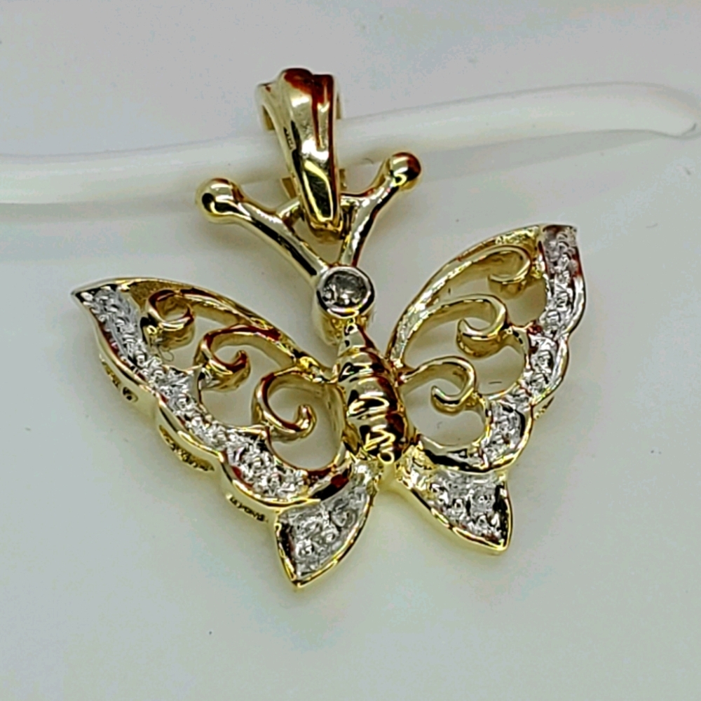 10kt YG - Diamond Butterfly Pendant